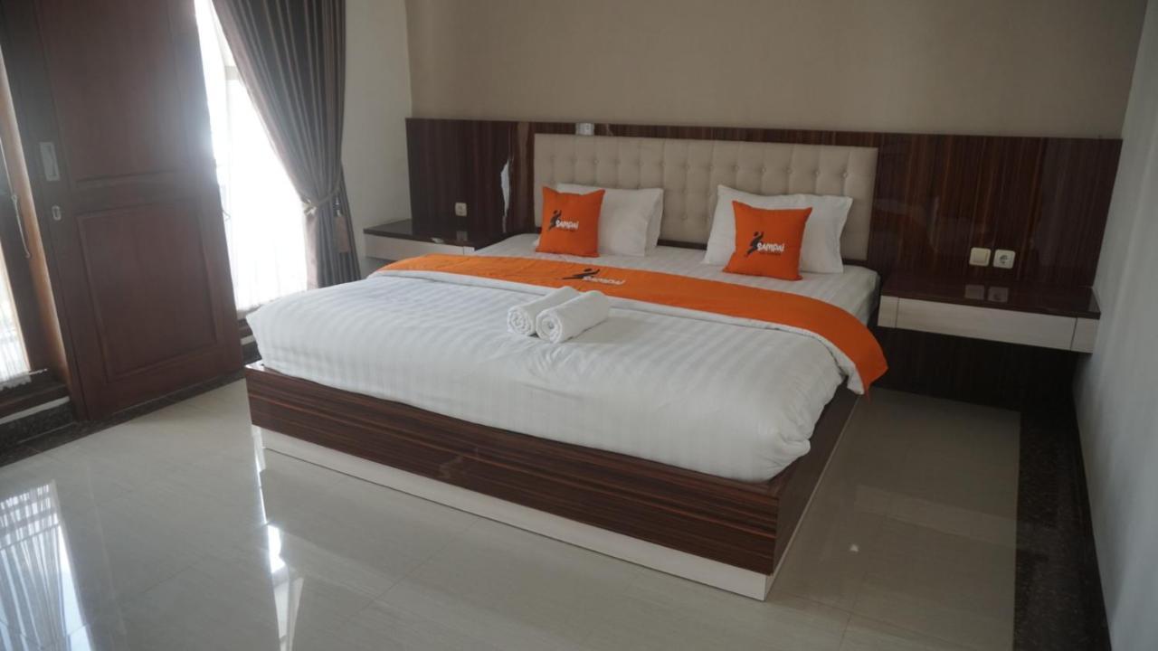 Kirana Residence By Sampai Coliving ยอกยาการ์ตา ภายนอก รูปภาพ